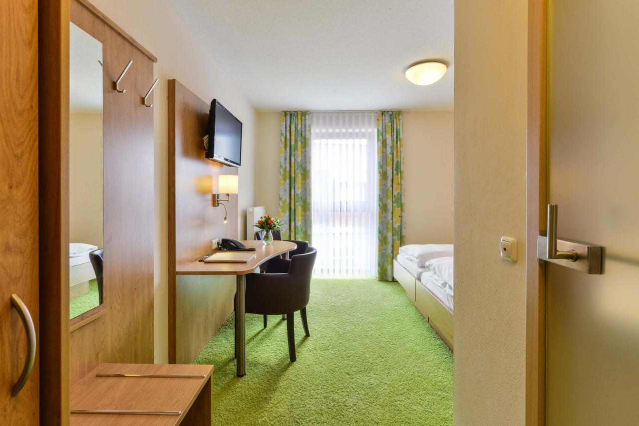 Hotel Sixt Rohr in Niederbayern Exterior foto